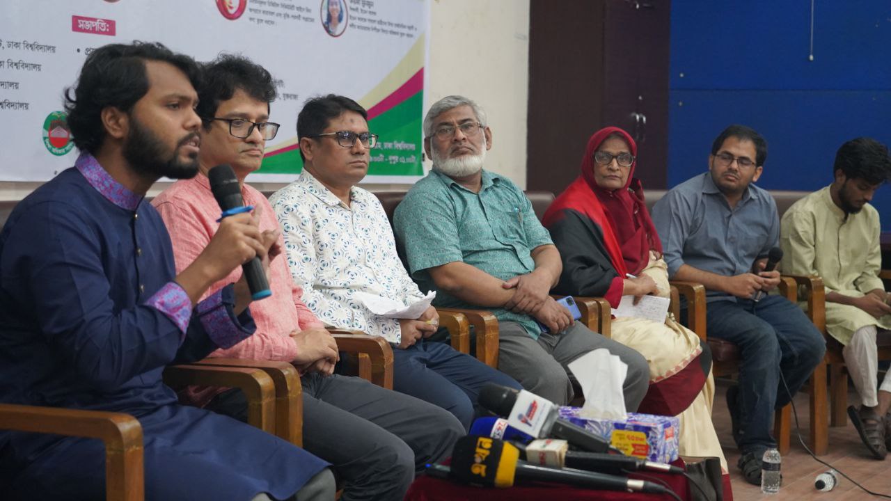 Collaborative Dialogues